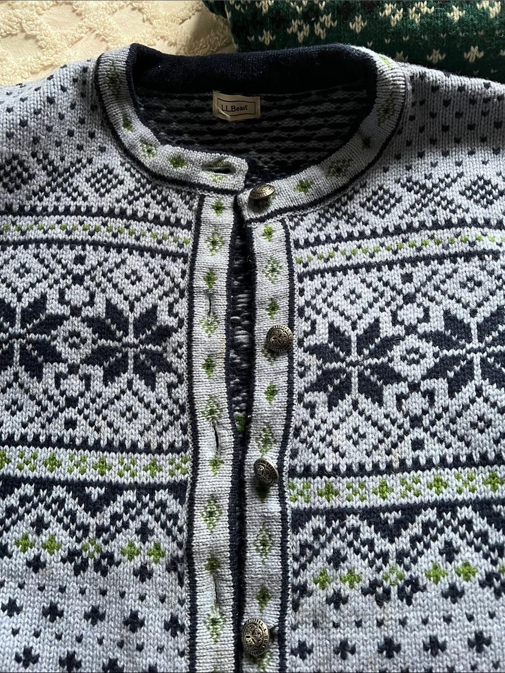 Women’s L.L. Bean Light Blue & Navy Patterned Crewneck Sweater Wool Size Large - Picture 7 of 15